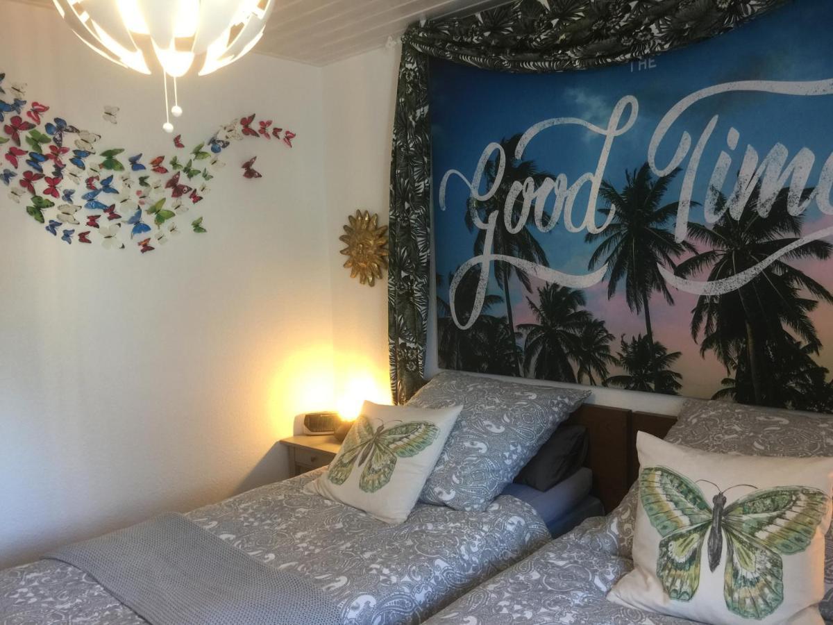 Sunshine Cottage Waldsolms 外观 照片